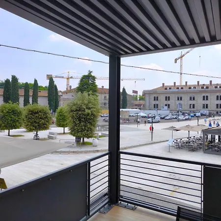 Sg Luxury - My Island 佩斯基耶拉德加达