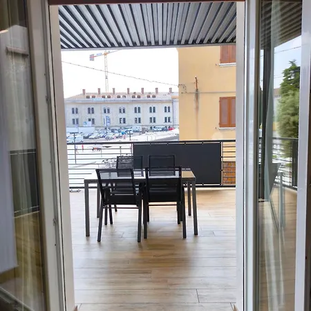 Sg Luxury - My Island